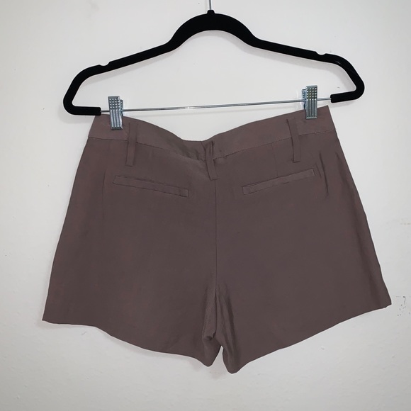 BCBG dress shorts size 4 - Picture 2 of 5